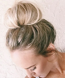 20 Best Haircuts for Thinning Hair Women (26)